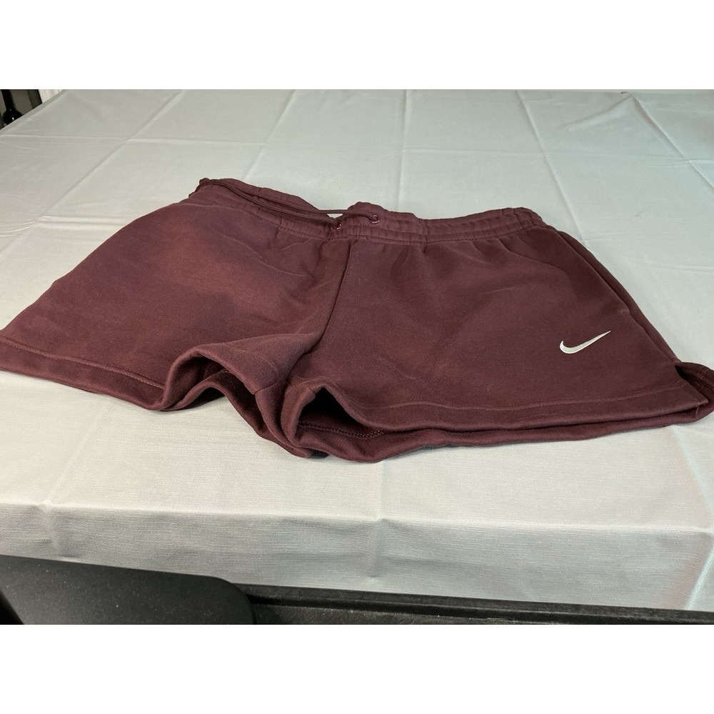 NWT Nike Women's Club Fleece Shorts Burgundy Mid Rise 4" Large Drawstring